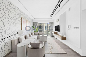 Luxurious 1-Bedroom Apartment with Spectacular Views
